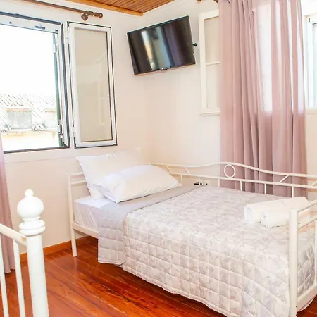 Jason's In Old Town Corfu Apartmán